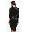Черна рокля с кадифен ефект-1 снимка