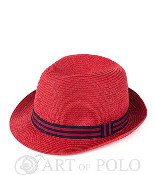 Unisex шапка в червено с декоративна лента Sano снимка