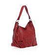 Чанта в червено с декоративен пискюл-2 снимка