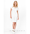 Бяла рокля с изчистен дизайн-0 снимка