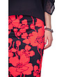 Черна пола с червен флорален принт-1 снимка