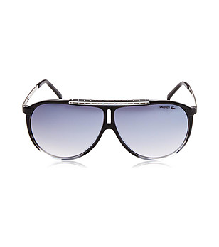 Мъжки слънчеви очила в черно и сребристо снимка