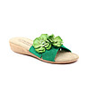Зелени дамски чехли с цветя-2 снимка