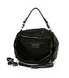 Черна кожена дамска чанта с пискюл-3 снимка