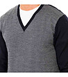 Мъжки вълнен пуловер в черно и сиво-2 снимка