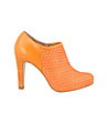 Затворени дамски оранжеви обувки Aura-0 снимка