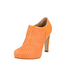 Затворени дамски оранжеви обувки Aura-1 снимка