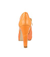 Затворени дамски оранжеви обувки Aura-4 снимка
