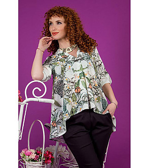 Асиметрична дамска блуза с принт снимка