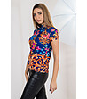 Многоцветна блуза с дизайнерски принт-2 снимка