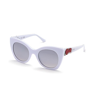 Дамски бели слънчеви очила снимка