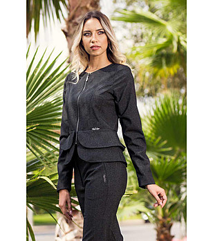 Черно дамско сако с метално лого снимка