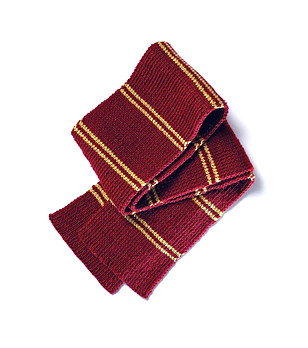 Комплект - изплети си шал  Harry Potter  - Gryffindor снимка