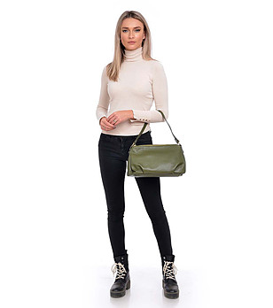 Дамска кожена чанта в зелен нюанс Otania снимка