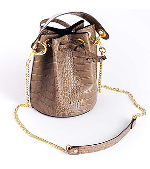 Дамска кожена чанта с кроко релеф  в цвят таупе Tanita снимка