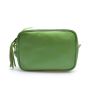 Малка дамска кожена чанта Lara в зелено снимка