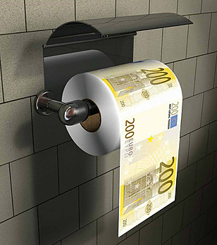 Тоалетна хартия с принт 200 Euro снимка