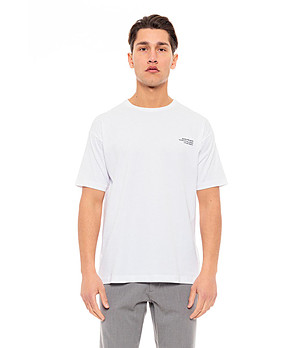 Мъжка памучна тениска в бял цвят с надпис Need снимка