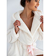 Дамски пухкав халат в екрю Sephora-3 снимка