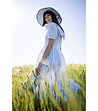 Дамска шапка на райе в тъмносиньо и бяло Ferretto-4 снимка