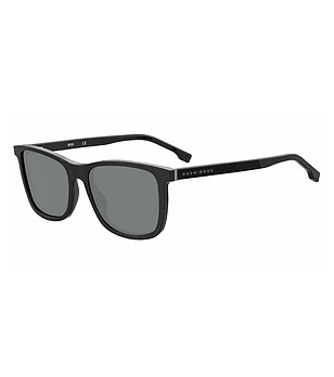 Мъжки слънчеви очила в черно снимка