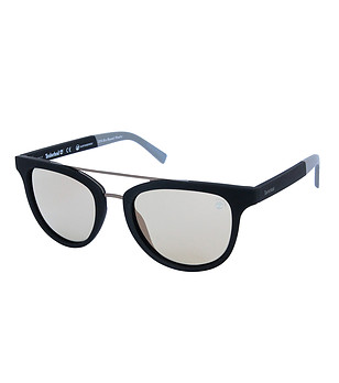 Черни дамски слънчеви очила с поляризирани лещи снимка