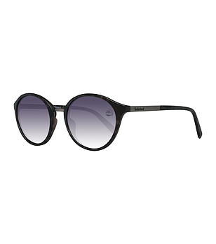 Черни дамски поляризирани слънчеви очила снимка