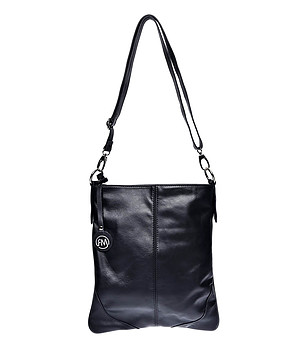 Дамска черна чанта от естествена кожа Paola снимка