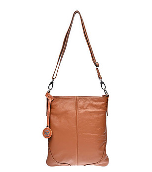 Дамска кафява чанта от естествена кожа Paola снимка