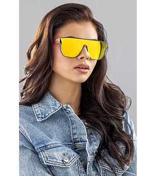 Дамски слънчеви очила с жълти лещи Jade снимка