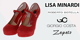 Дамите дефилират на ток снимка