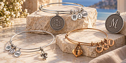 Alex And Ani - гривни с ефектен дизайн снимка
