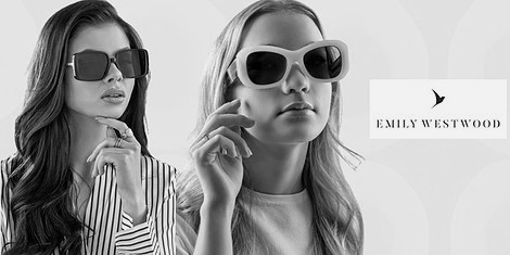 Emily Westwood - магнетичен поглед снимка