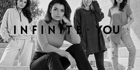 Infinite You - дамски блузи с принт и едноцветни снимка