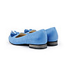 Кожени дамски обувки в син нюанс с пискюли-4 снимка