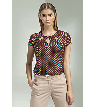 Дамска блуза с принт на точки снимка