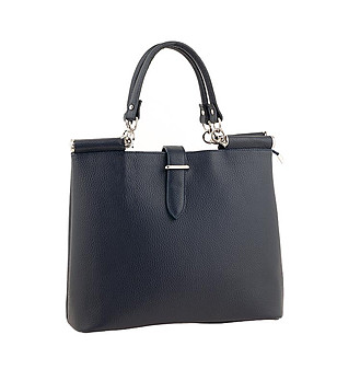 Черна дамска чанта от естествена кожа снимка