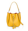 Жълта кожена чанта тип кошничка-0 снимка