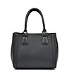 Черна дамска чанта с декорация-1 снимка