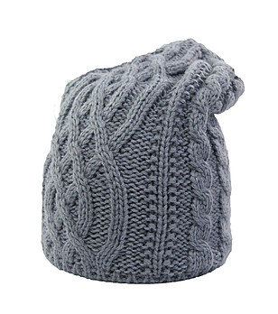 Плетена шапка в сиво Della снимка