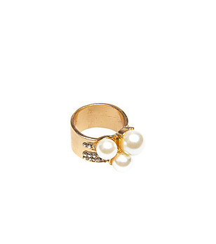 Елегантен пръстен с перли снимка