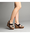Дамски сандали на платформа в кафяво и златисто Biana-0 снимка