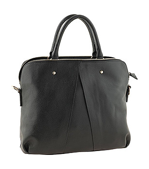 Черна кожена чанта с декоративен цип снимка