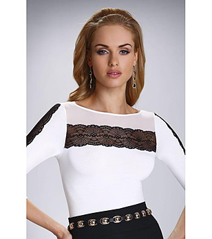 Блуза в екрю с черна дантела Felicita снимка