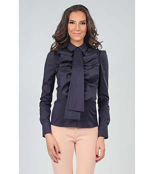 Тъмносиня риза с волани и жабо снимка