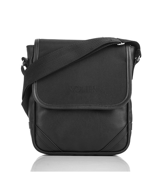 Черна мъжка чанта за рамо с капак снимка