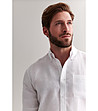 Бяла мъжка ленена риза Edvin-3 снимка