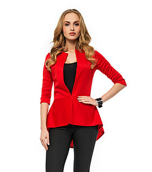 Червено дамско сако снимка