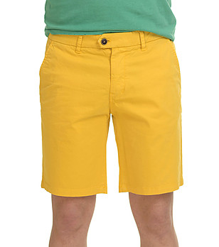 Жълт памучен мъжки къс панталон Brandon снимка