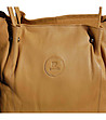 Дамска кожена чанта в цвят камел с изчистен дизайн-2 снимка